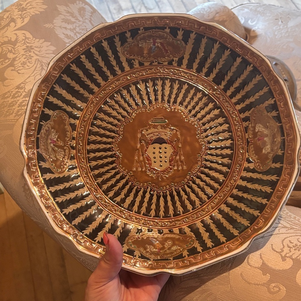Elegant Decorative plate with Intricate Design
